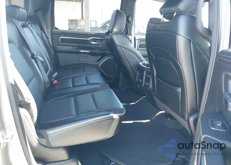 2024 Ram 1500 Laramie 4X2 5'7 Box z USA, uszkodzony, nr VIN 1C6RREJT1RN220662